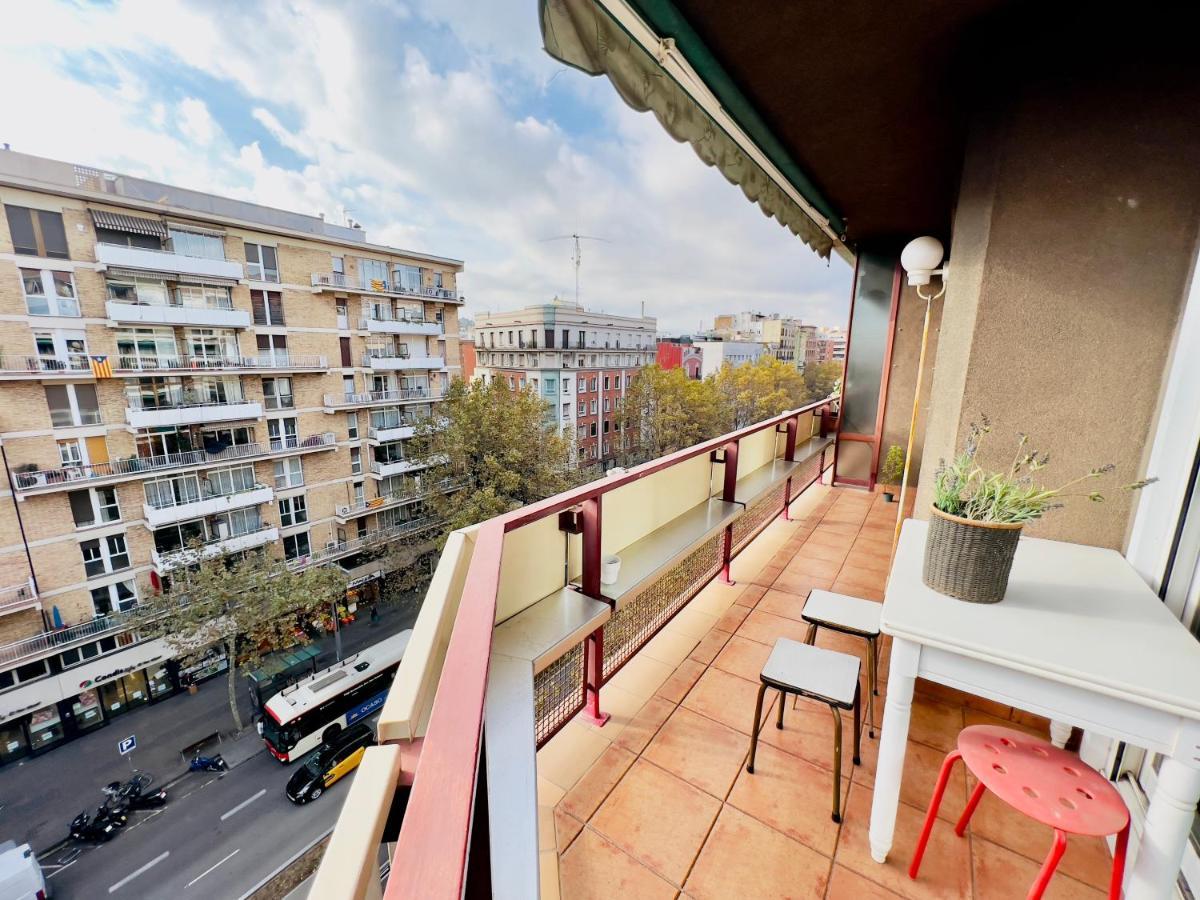 Your Second Home In Barcelona With Private Room And Private Bathroom Close To Montjuic, Pl Espana, La Rambla, Ferry Port Kültér fotó
